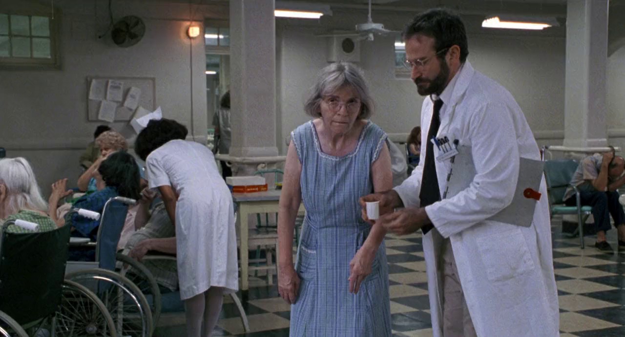 Awakenings (1990) BluRay Hindi + English 720p x264 AVC HE-AAC 5.1 ESub.mkv.0000